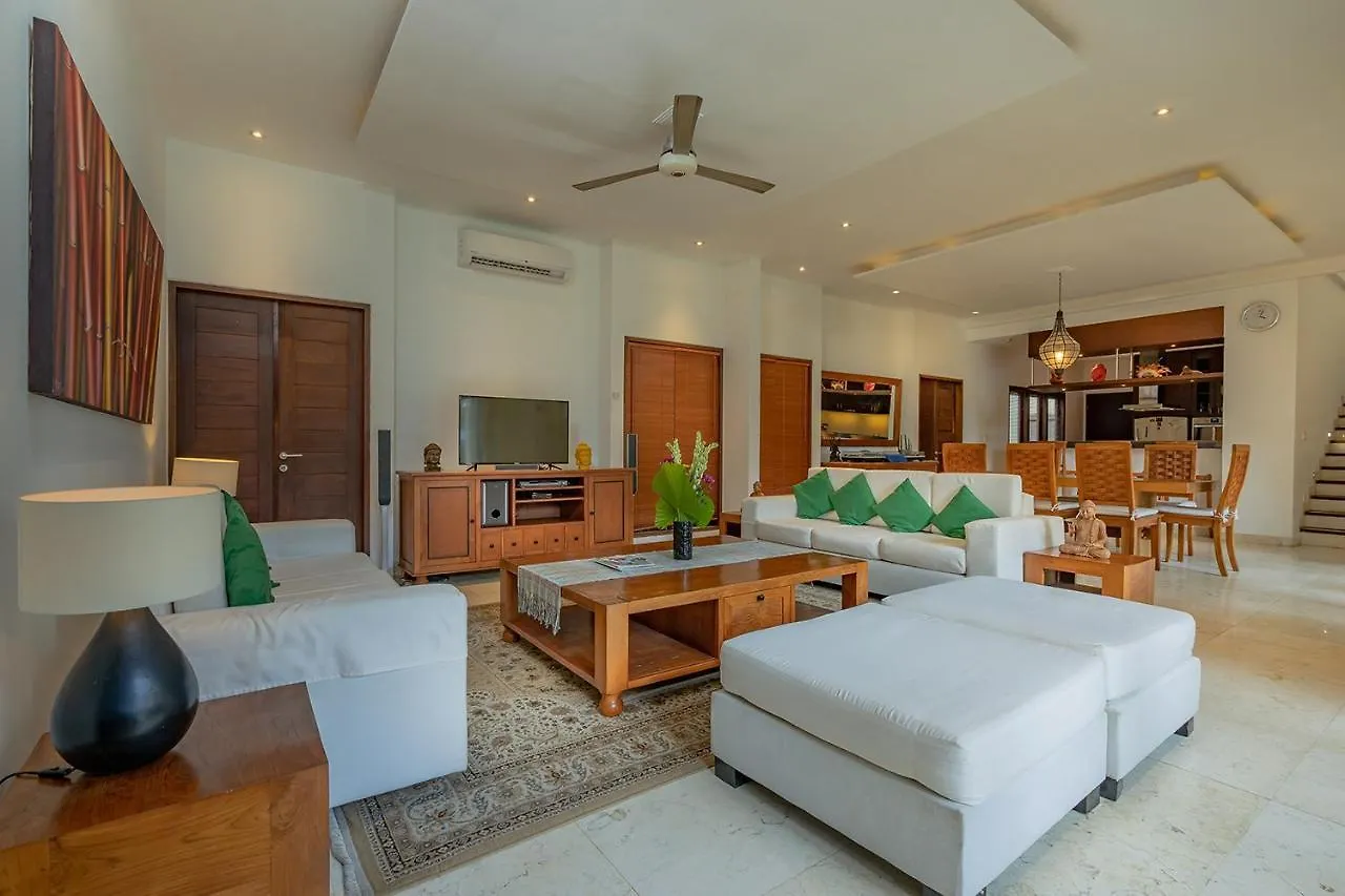 Bali Villa Lotus Seminyak